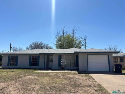 300 Linda Cir