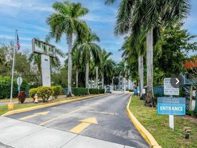 494 NW 165th St Rd APT C602