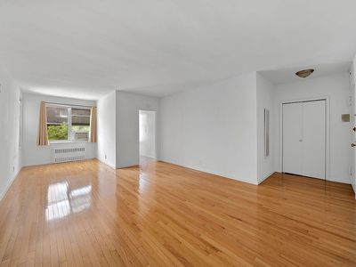 350 E 30th St APT 3F