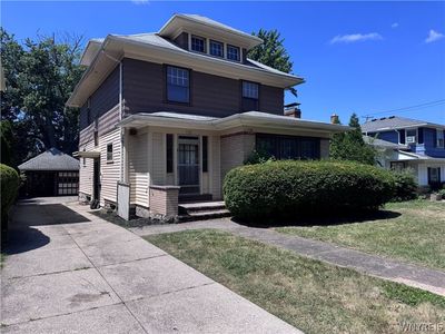132 Niagara Falls Blvd