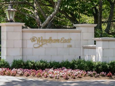 100 Hilton Avenue UNIT 908