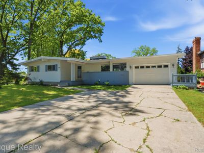 2549 Riverwood Dr