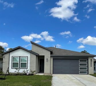 12285 Council Grove Dr