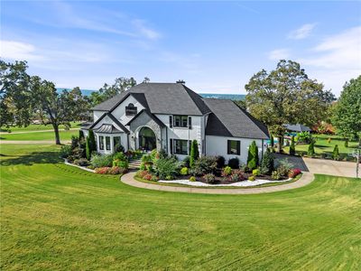 106 Woodcliff Ct