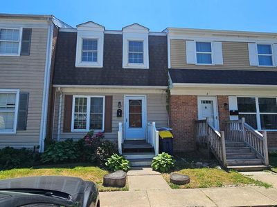 6 Heritage Dr