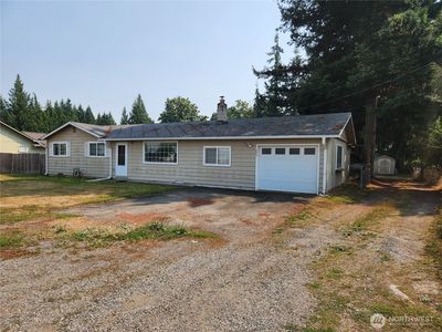 273 W Bartlett