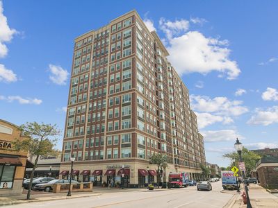77 S Evergreen Ave Unit 401