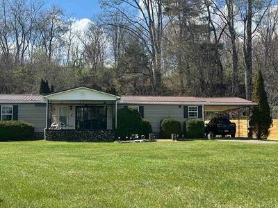 385 Lone Ash Rd