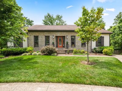 1001 Turnberry Ln
