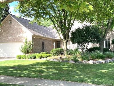 45926 Riverview Ct