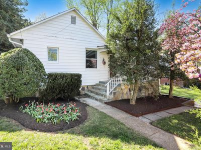 209 Cedar Ave