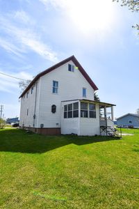 117 Red Lake Ave N