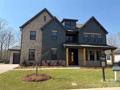 1013 Courtney Ln #15