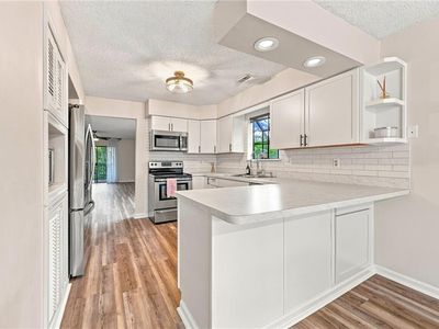 3016 Cape Henry Ct