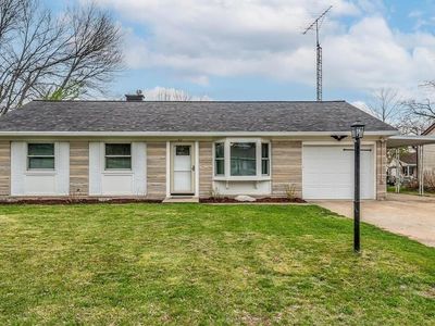 621 S Village Dr