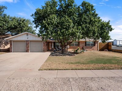3402 68th Dr