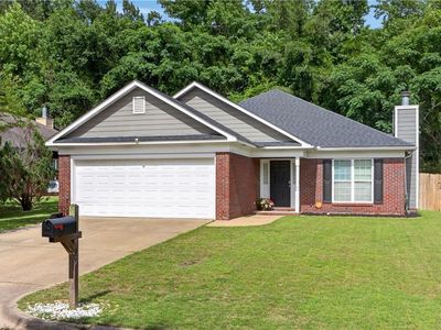 17 Devonshire Dr