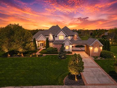 1200 White Hawk Dr