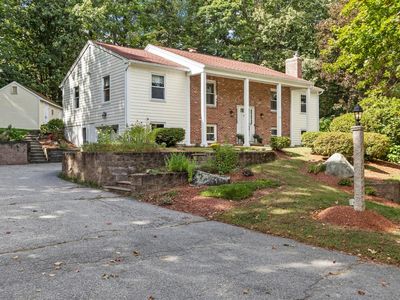 Property at 43 Windy Ridge Rd, Jefferson, MA