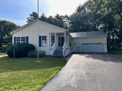 17 Candlewood Drive