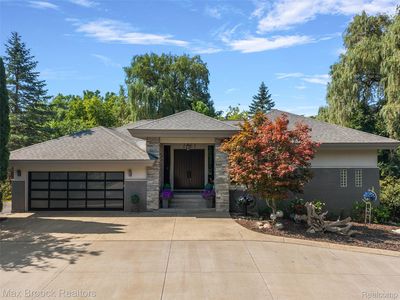 2253 Lone Pine Rd