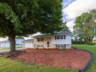 3720 W County Road A