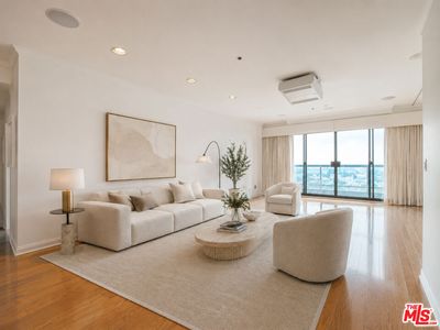 10724 Wilshire Blvd APT 1001