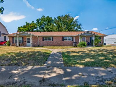 Property at 301 S Chickasaw Ave, Bartlesville, OK