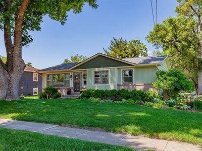 1110 Trisha Ave