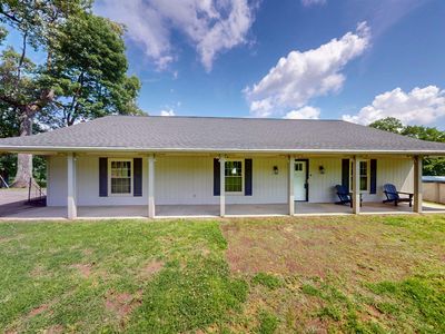 8180 Old Lovelaceville Rd