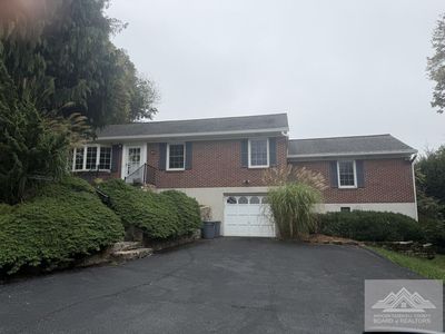 108 Christie Manor Dr