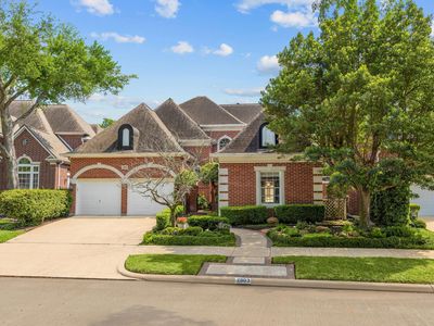 2803 Saint Annes Dr