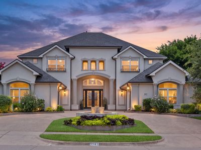 2182 Saxon Way