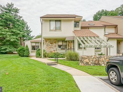 109 Avignon Way
