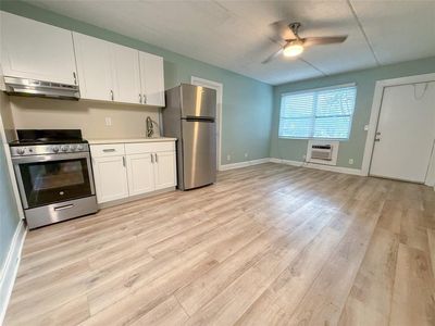 3211 SW 44th St #105