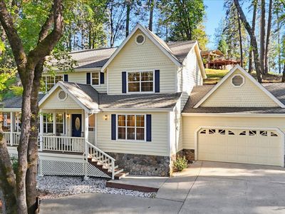 21324 Oak Ridge Dr