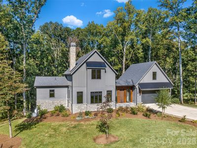 25 Ted Linn Dr