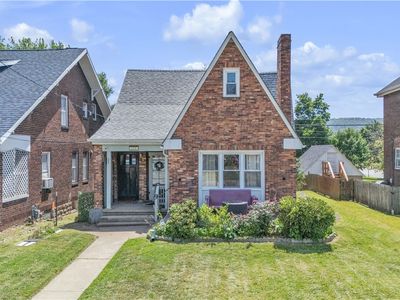 1208 Beaver Ave