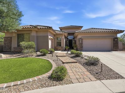 7963 E SUGARLOAF Circle