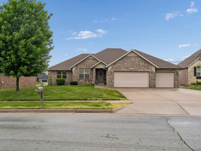2147 N Citation Avenue