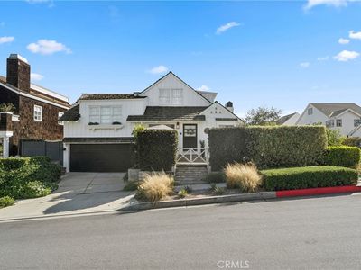 420 Acacia Ave