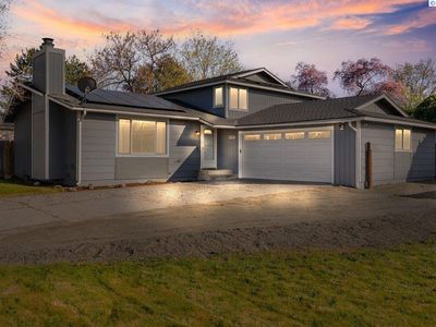 8201 W Deschutes Ave