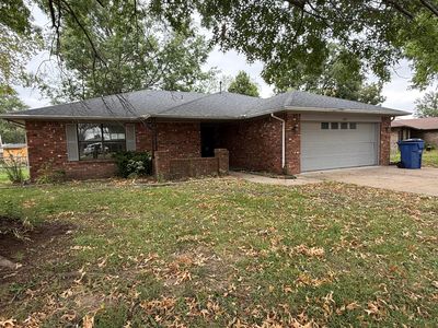 Property at 2225 Elmwood Ln, Miami, OK