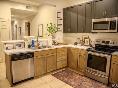 4401 McPherson Ave APT 1W