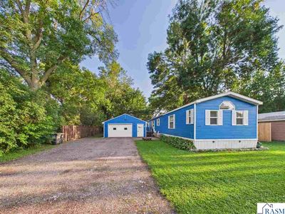 701 Oak Ave