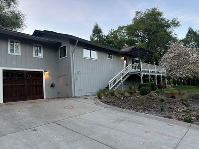 24110 Oakmont Way