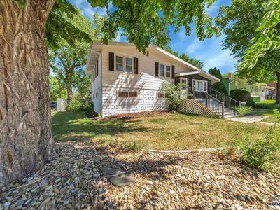 2718 W Saint Patrick St