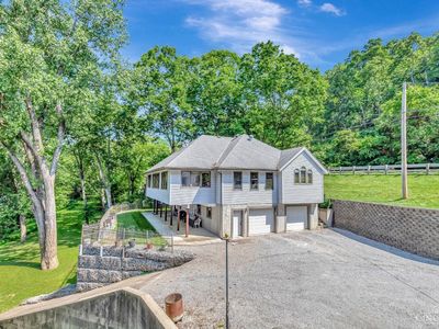 1502 Us Highway 52