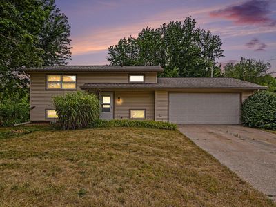 2785 Eaman Rd