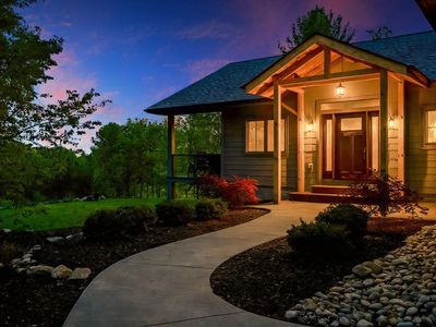 4478 Horseshoe Path